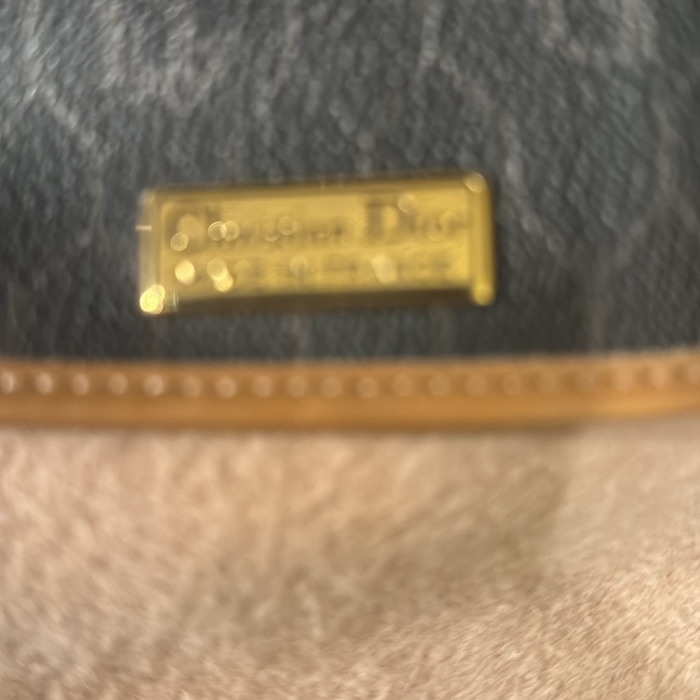 🖤Gorgeous vintage Christian Dior cross body. W COA. 🖤 - Picture 3 of 5